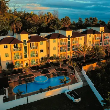 Ria Aparta Hotel